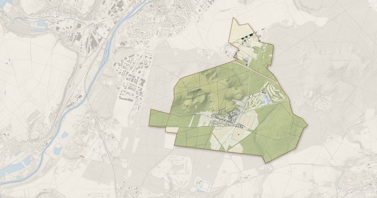 Portrait cartographique de Apremont : relief, eau, forêts, bâti et voies, calculés à partir des données de l'IGN