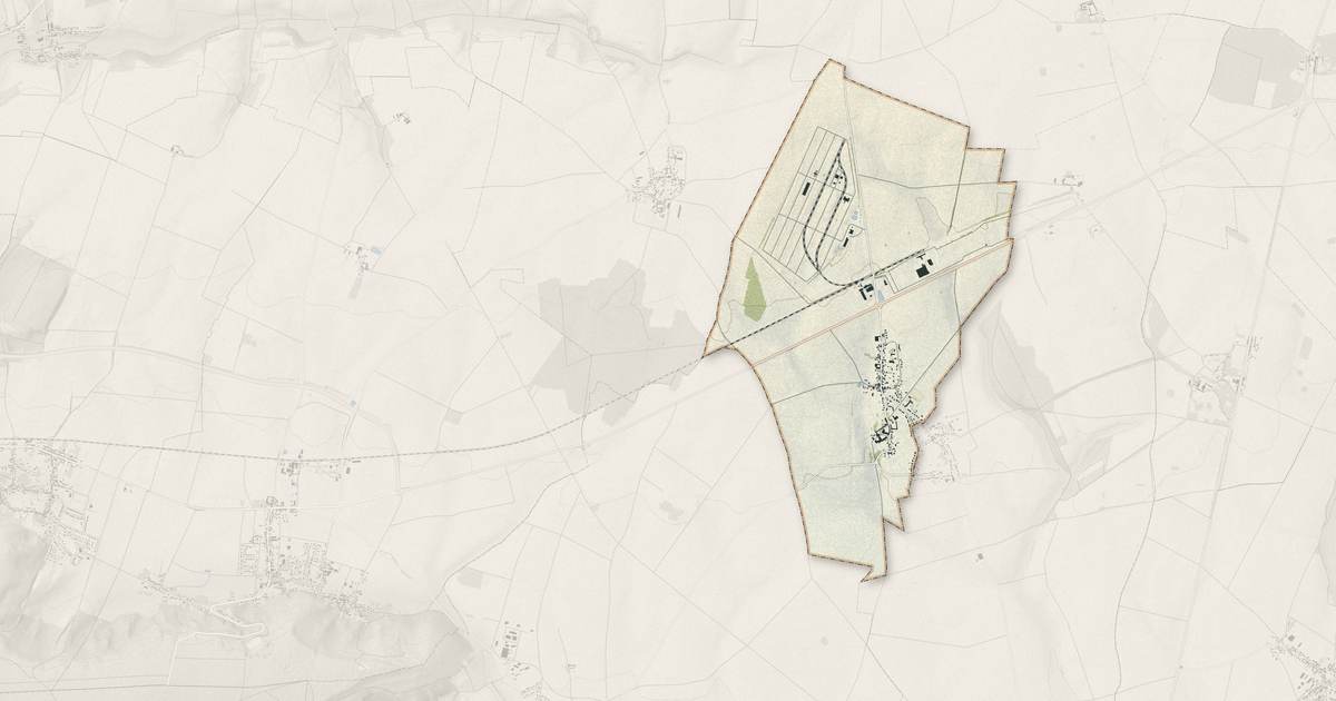 Portrait cartographique de Avrigny : relief, eau, forêts, bâti et voies, calculés à partir des données de l'IGN