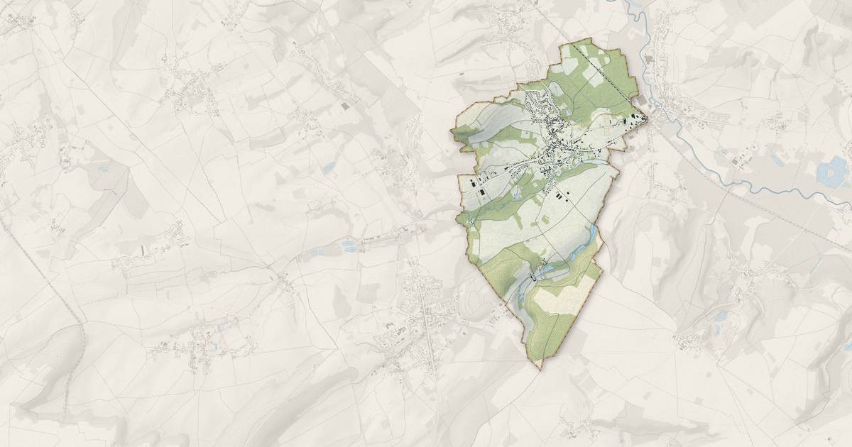 Portrait cartographique de Berthecourt : relief, eau, forêts, bâti et voies, calculés à partir des données de l'IGN