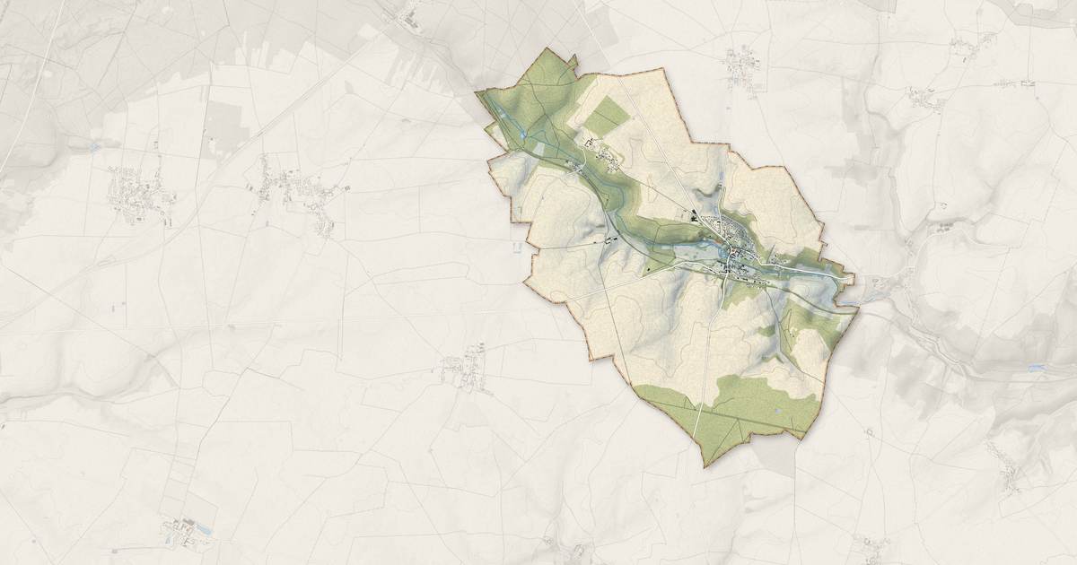 Portrait cartographique de Betz : relief, eau, forêts, bâti et voies, calculés à partir des données de l'IGN