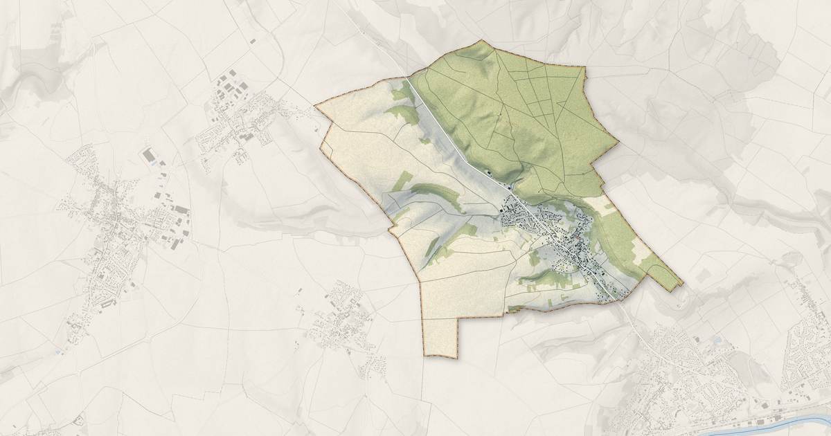 Portrait cartographique de Blaincourt-lès-Précy : relief, eau, forêts, bâti et voies, calculés à partir des données de l'IGN