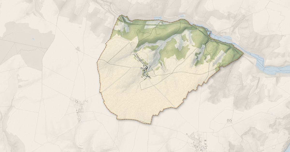 Portrait cartographique de Boullarre : relief, eau, forêts, bâti et voies, calculés à partir des données de l'IGN