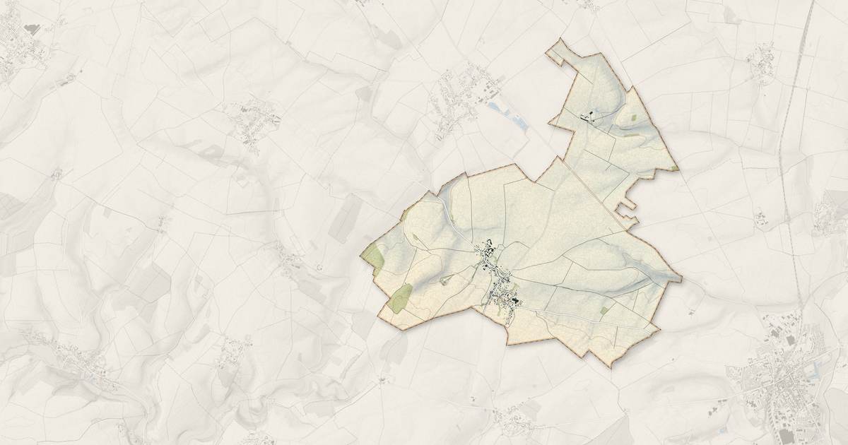 Portrait cartographique de Catillon-Fumechon : relief, eau, forêts, bâti et voies, calculés à partir des données de l'IGN