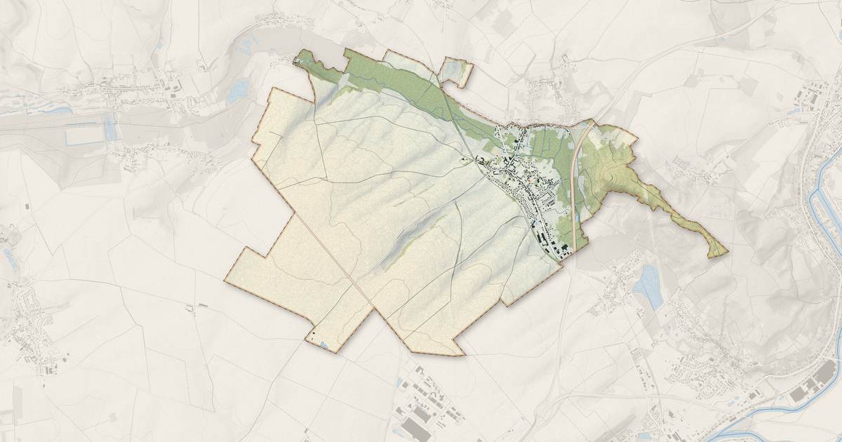 Portrait cartographique de Coudun : relief, eau, forêts, bâti et voies, calculés à partir des données de l'IGN