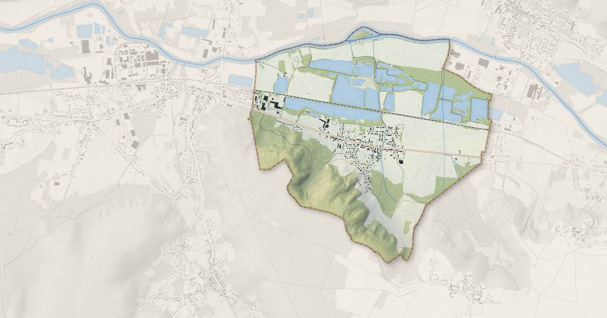 Portrait cartographique de Couloisy : relief, eau, forêts, bâti et voies, calculés à partir des données de l'IGN