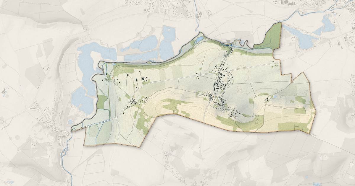 Portrait cartographique de Courcelles-lès-Gisors : relief, eau, forêts, bâti et voies, calculés à partir des données de l'IGN