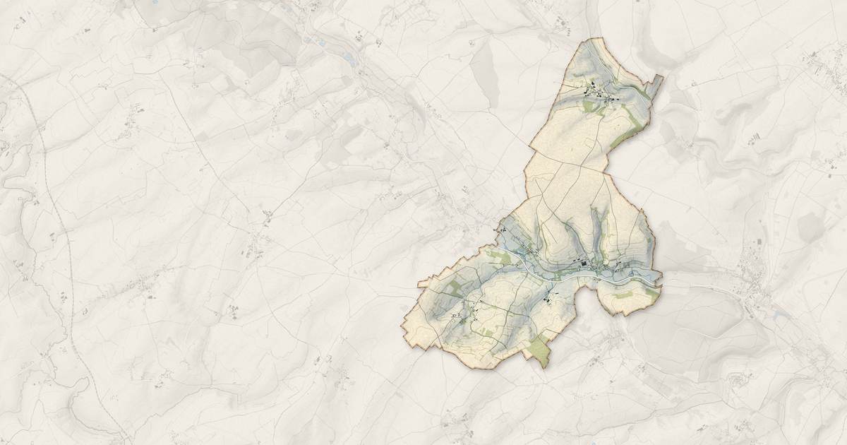 Portrait cartographique de Escames : relief, eau, forêts, bâti et voies, calculés à partir des données de l'IGN