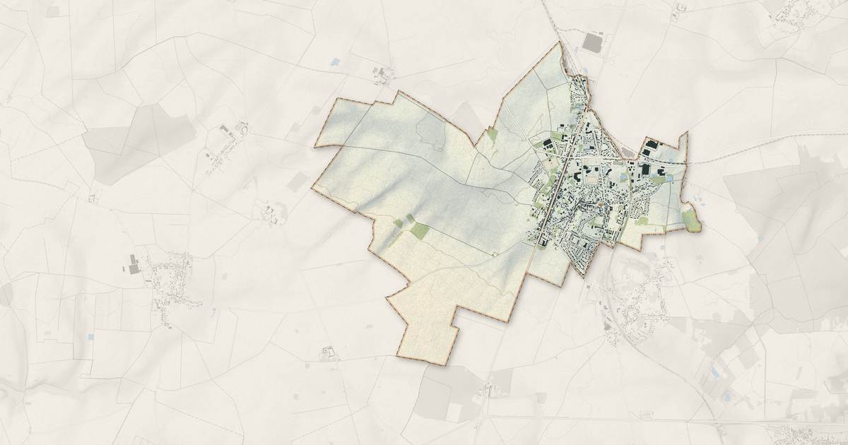 Portrait cartographique de Estrées-Saint-Denis : relief, eau, forêts, bâti et voies, calculés à partir des données de l'IGN