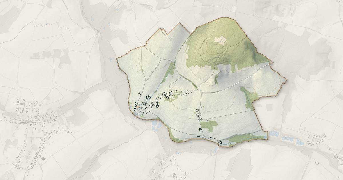 Portrait cartographique de Évricourt : relief, eau, forêts, bâti et voies, calculés à partir des données de l'IGN