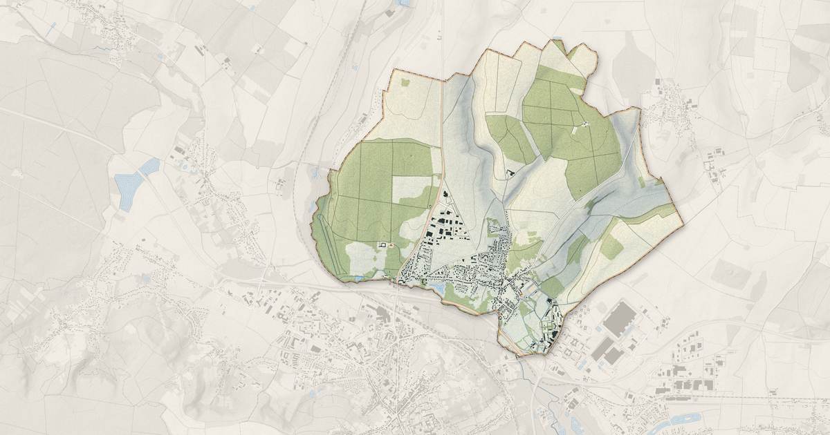 Portrait cartographique de Fitz-James : relief, eau, forêts, bâti et voies, calculés à partir des données de l'IGN