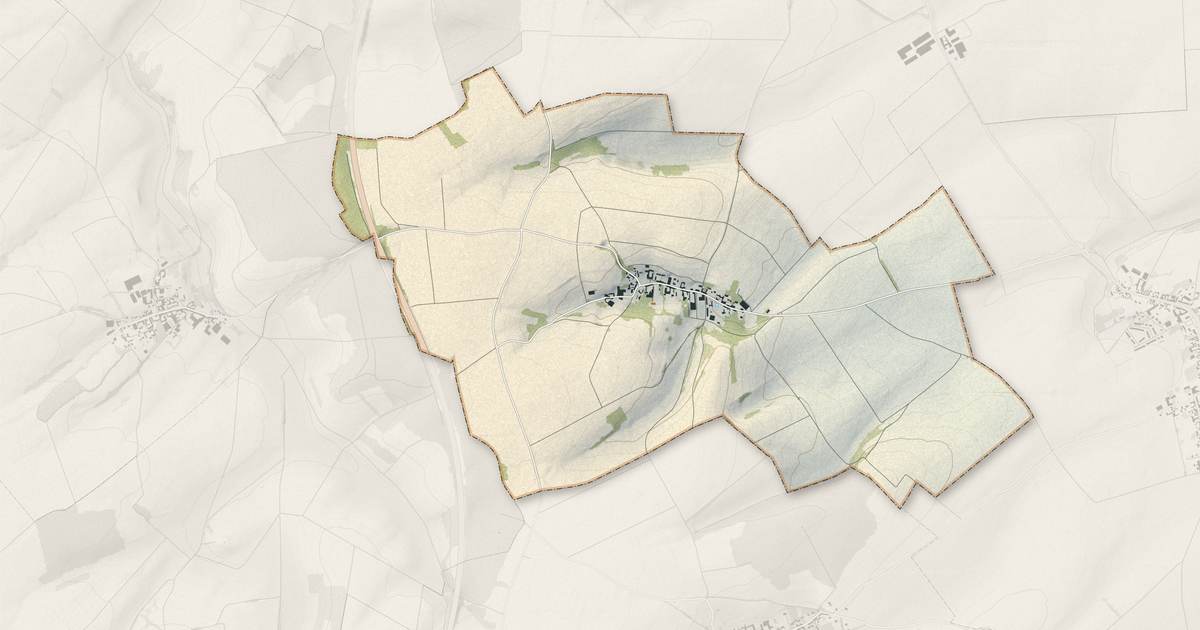 Portrait cartographique de Fléchy : relief, eau, forêts, bâti et voies, calculés à partir des données de l'IGN