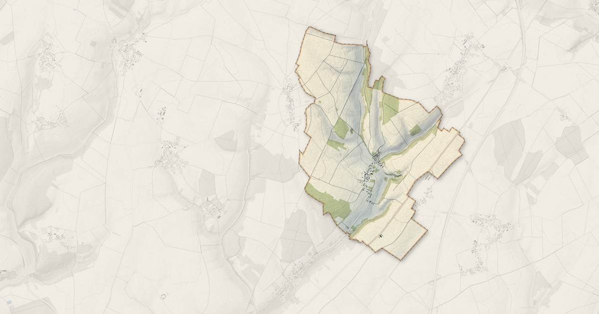Portrait cartographique de Fontaine-Saint-Lucien : relief, eau, forêts, bâti et voies, calculés à partir des données de l'IGN