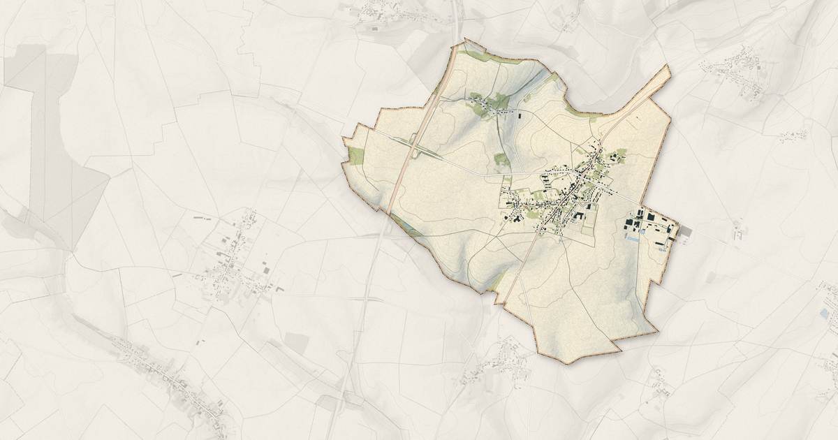 Portrait cartographique de Froissy : relief, eau, forêts, bâti et voies, calculés à partir des données de l'IGN