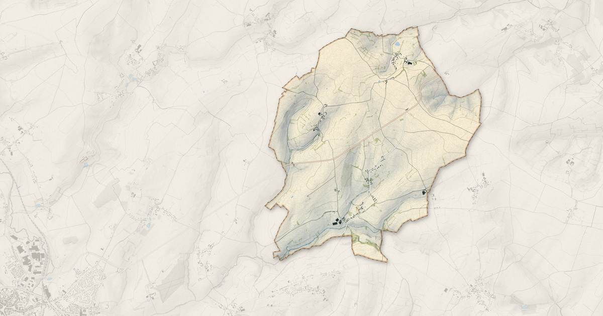 Portrait cartographique de Hannaches : relief, eau, forêts, bâti et voies, calculés à partir des données de l'IGN