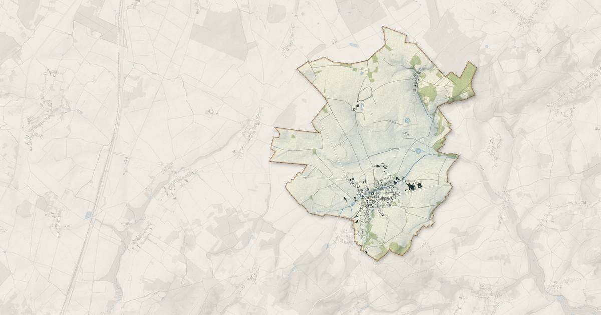 Portrait cartographique de Lassigny : relief, eau, forêts, bâti et voies, calculés à partir des données de l'IGN