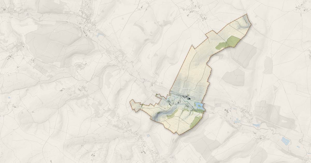 Portrait cartographique de Martincourt : relief, eau, forêts, bâti et voies, calculés à partir des données de l'IGN