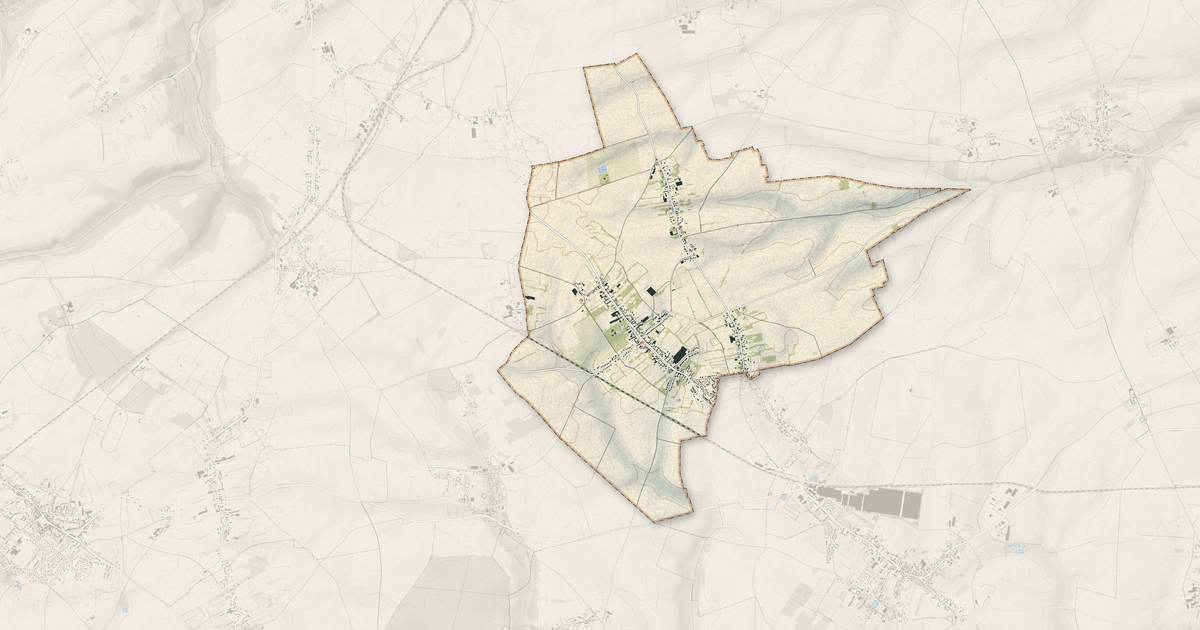Portrait cartographique de Moliens : relief, eau, forêts, bâti et voies, calculés à partir des données de l'IGN
