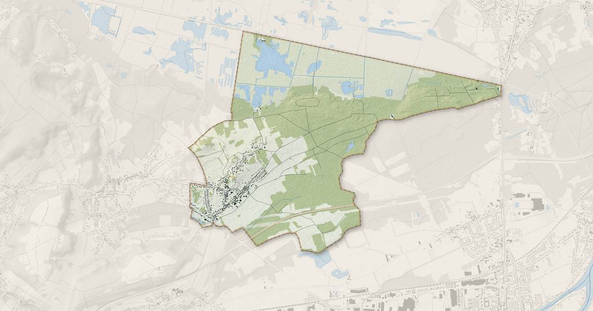 Portrait cartographique de Monceaux : relief, eau, forêts, bâti et voies, calculés à partir des données de l'IGN