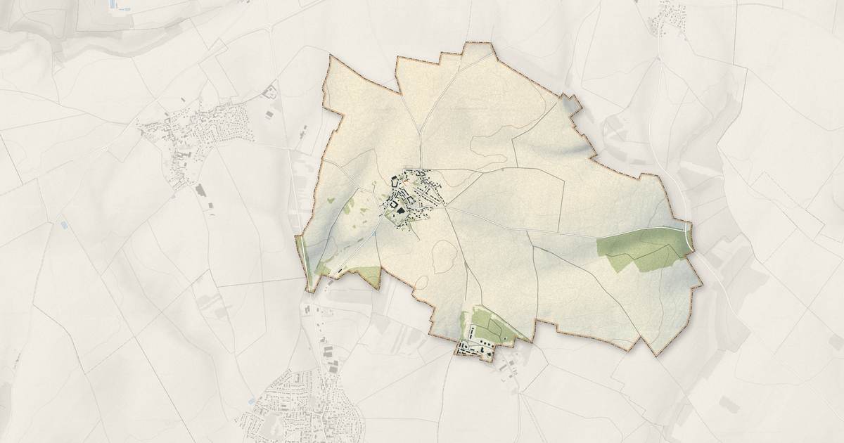 Portrait cartographique de Morangles : relief, eau, forêts, bâti et voies, calculés à partir des données de l'IGN