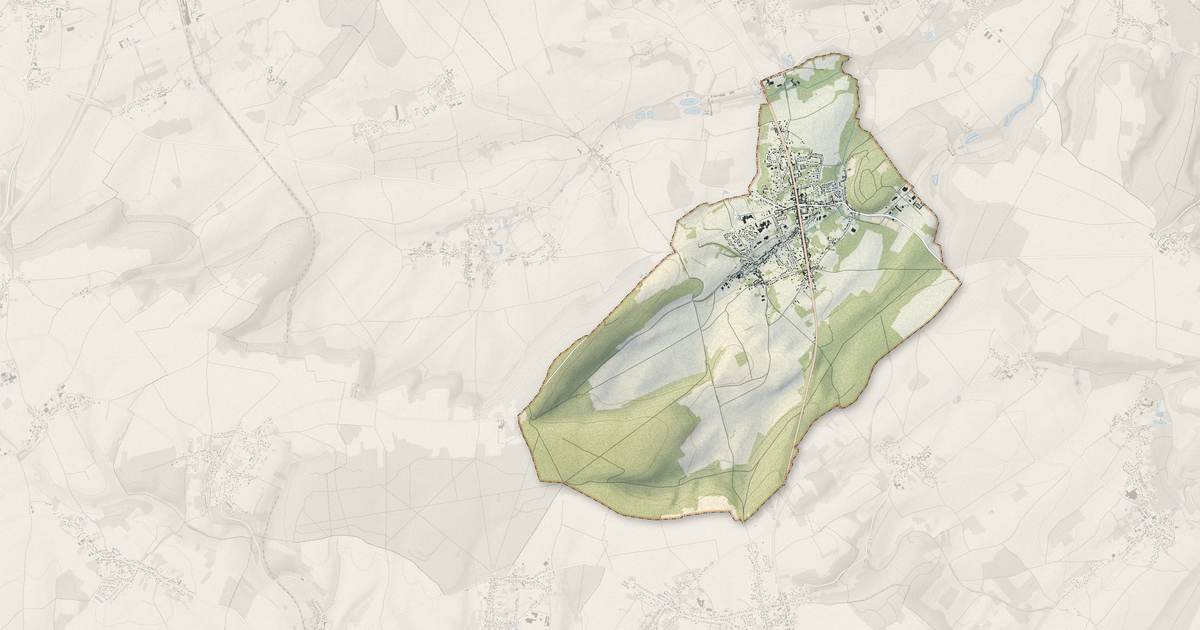 Portrait cartographique de Noailles : relief, eau, forêts, bâti et voies, calculés à partir des données de l'IGN