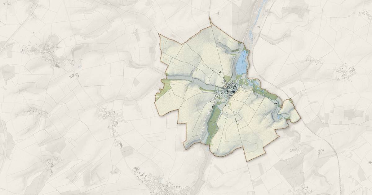 Portrait cartographique de Paillart : relief, eau, forêts, bâti et voies, calculés à partir des données de l'IGN