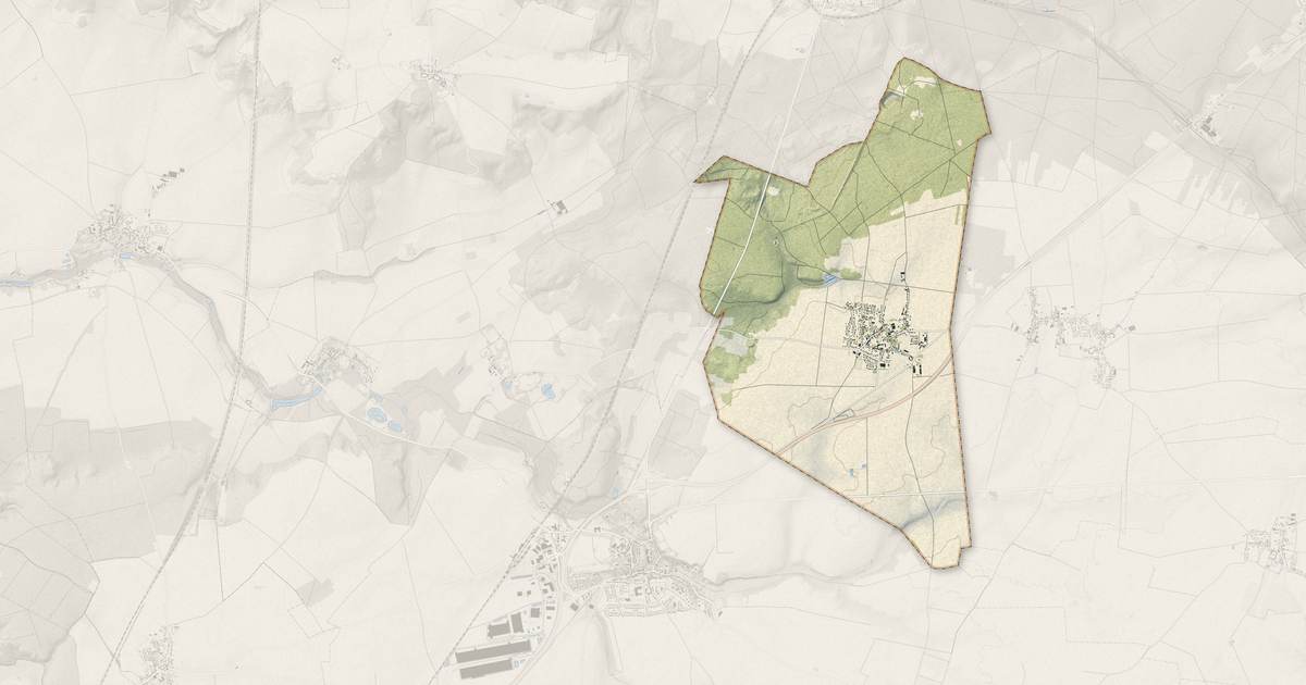Portrait cartographique de Péroy-les-Gombries : relief, eau, forêts, bâti et voies, calculés à partir des données de l'IGN