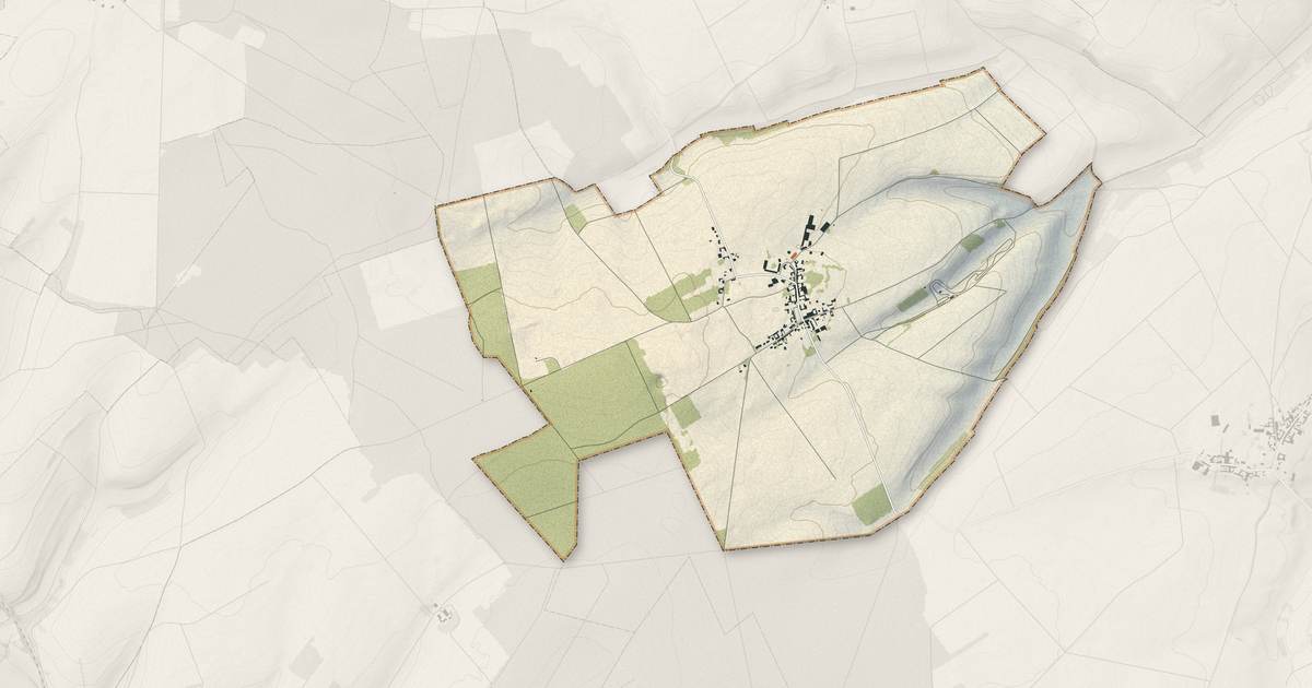 Portrait cartographique de Plainville : relief, eau, forêts, bâti et voies, calculés à partir des données de l'IGN