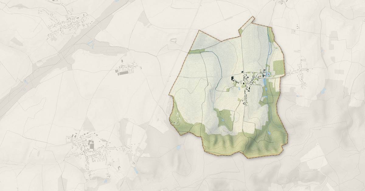 Portrait cartographique de Quesmy : relief, eau, forêts, bâti et voies, calculés à partir des données de l'IGN