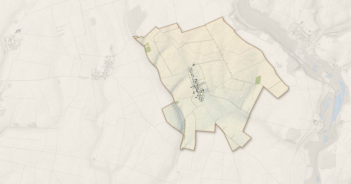 Portrait cartographique de Rémérangles : relief, eau, forêts, bâti et voies, calculés à partir des données de l'IGN