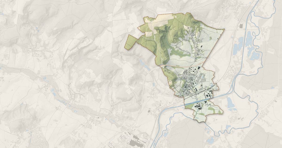 Portrait cartographique de Ribécourt-Dreslincourt : relief, eau, forêts, bâti et voies, calculés à partir des données de l'IGN