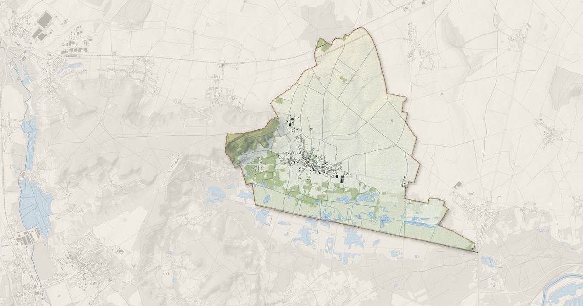 Portrait cartographique de Sacy-le-Grand : relief, eau, forêts, bâti et voies, calculés à partir des données de l'IGN