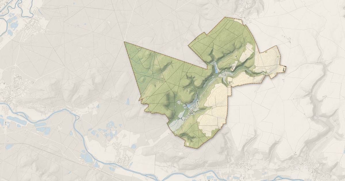 Portrait cartographique de Saint-Crépin-aux-Bois : relief, eau, forêts, bâti et voies, calculés à partir des données de l'IGN