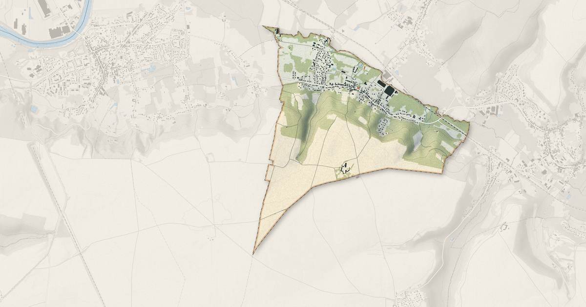 Portrait cartographique de Saintines : relief, eau, forêts, bâti et voies, calculés à partir des données de l'IGN