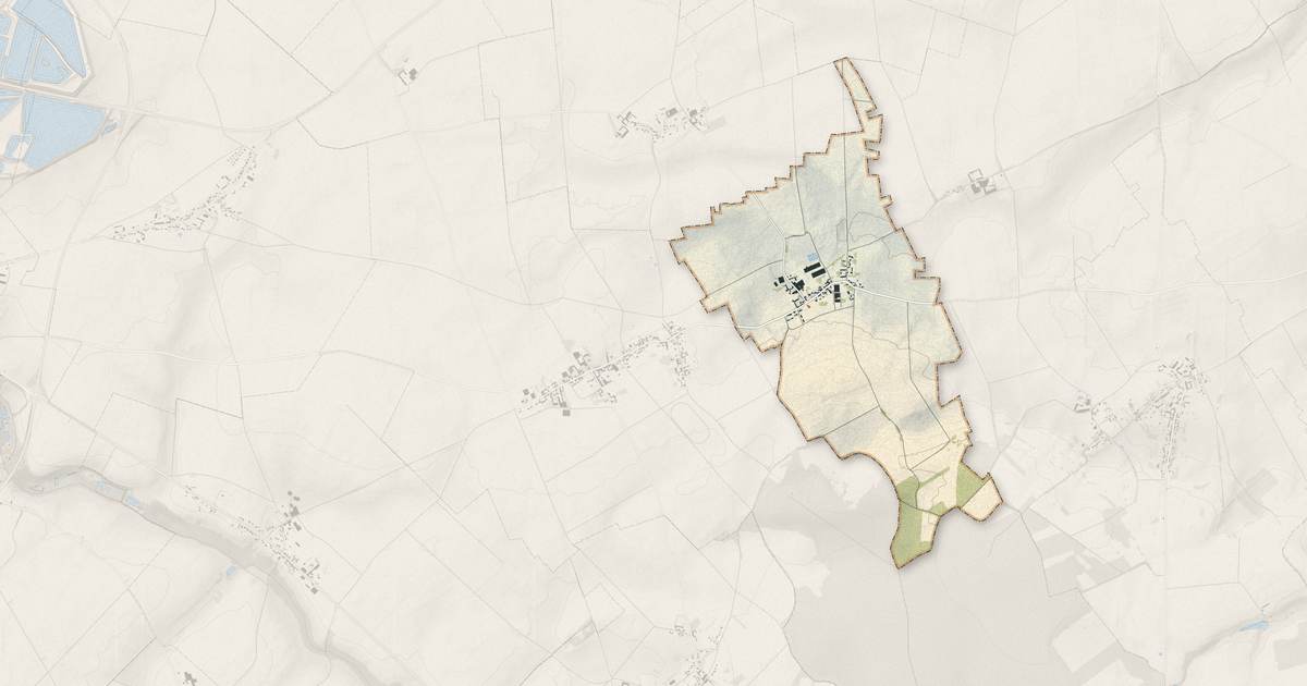 Portrait cartographique de Solente : relief, eau, forêts, bâti et voies, calculés à partir des données de l'IGN