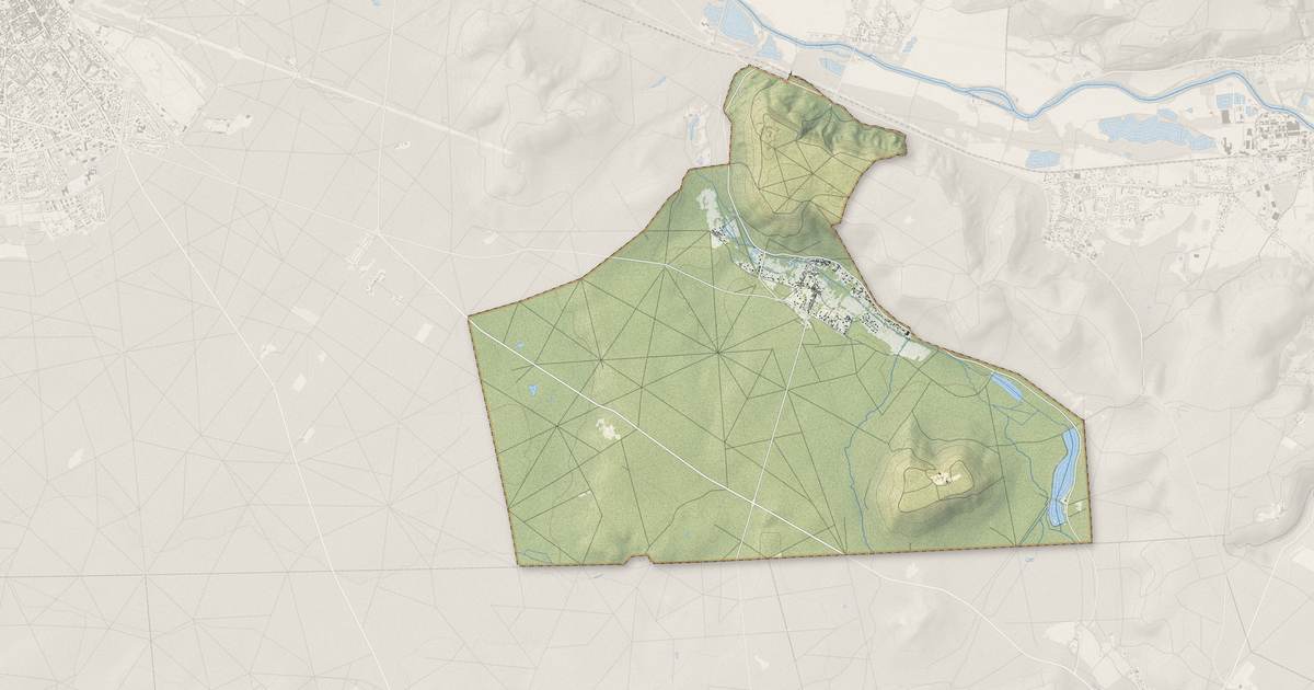 Portrait cartographique de Vieux-Moulin : relief, eau, forêts, bâti et voies, calculés à partir des données de l'IGN