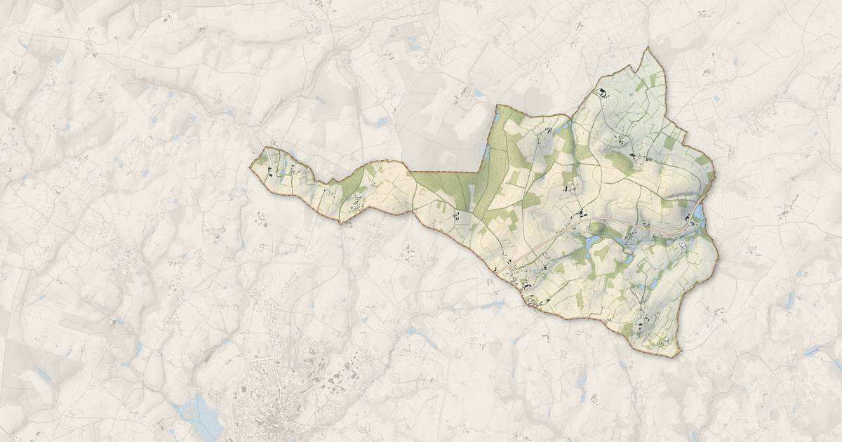 Portrait cartographique de Beauvain : relief, eau, forêts, bâti et voies, calculés à partir des données de l'IGN