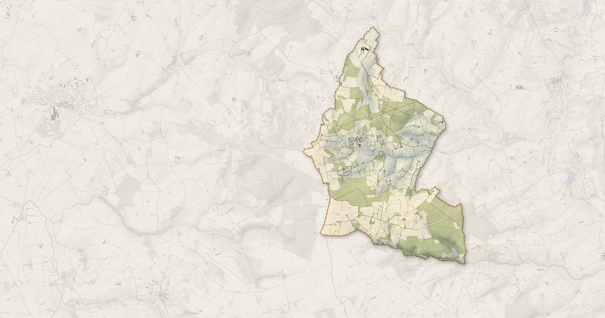 Portrait cartographique de Bellou-le-Trichard : relief, eau, forêts, bâti et voies, calculés à partir des données de l'IGN