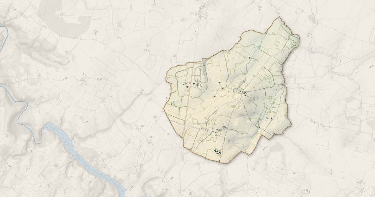 Portrait cartographique de Champcerie : relief, eau, forêts, bâti et voies, calculés à partir des données de l'IGN