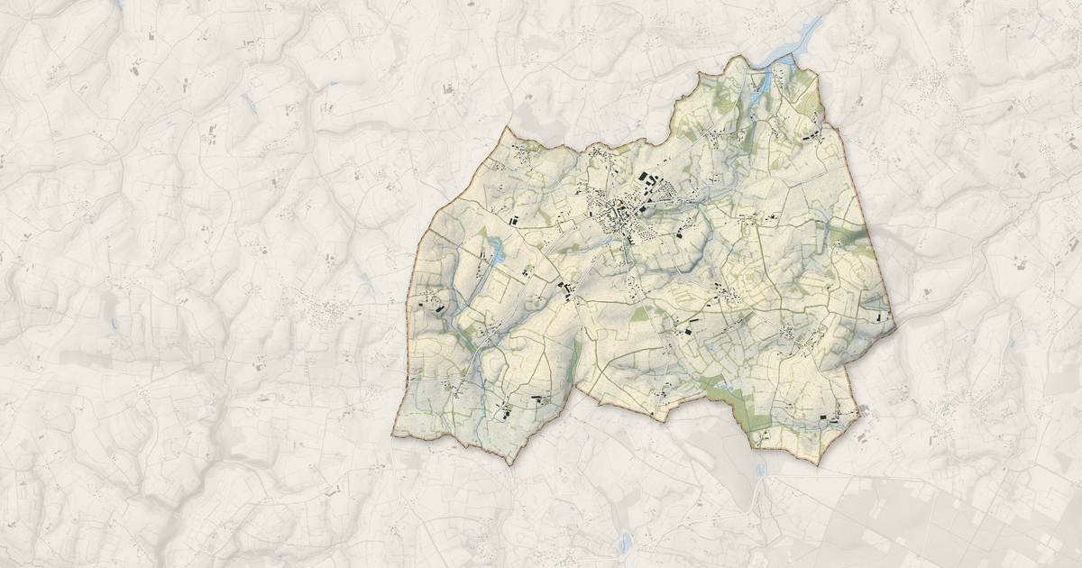 Portrait cartographique de Chanu : relief, eau, forêts, bâti et voies, calculés à partir des données de l'IGN