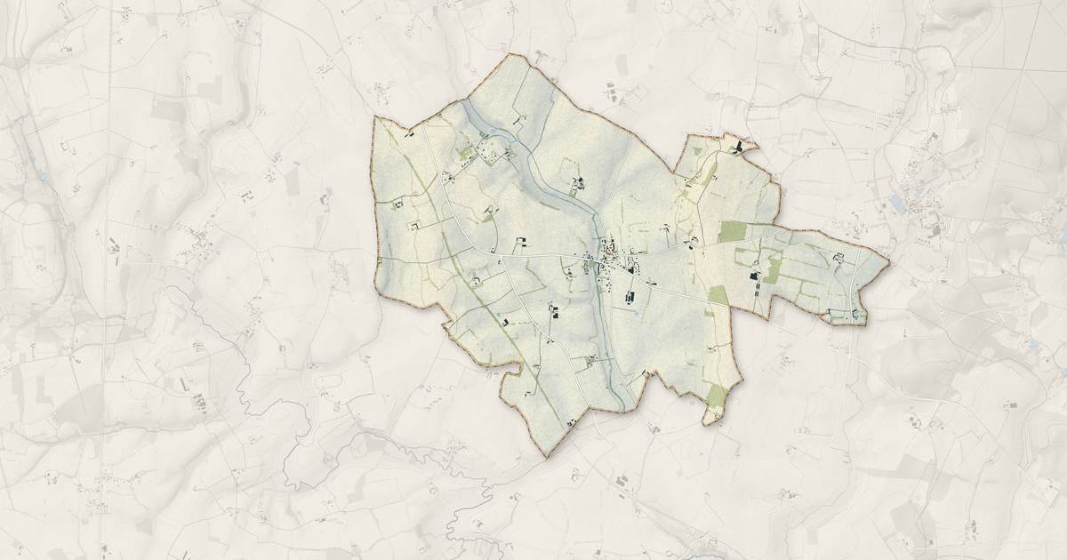 Portrait cartographique de Courgeon : relief, eau, forêts, bâti et voies, calculés à partir des données de l'IGN