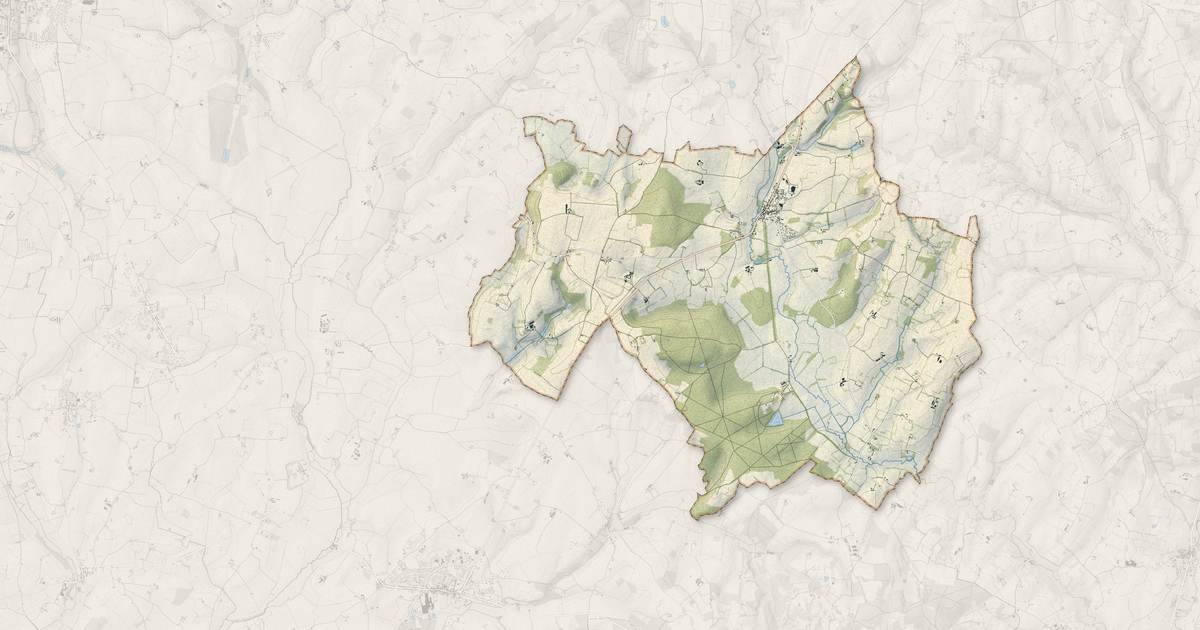 Portrait cartographique de Igé : relief, eau, forêts, bâti et voies, calculés à partir des données de l'IGN