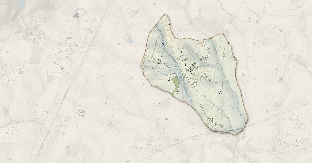 Portrait cartographique de Larré : relief, eau, forêts, bâti et voies, calculés à partir des données de l'IGN