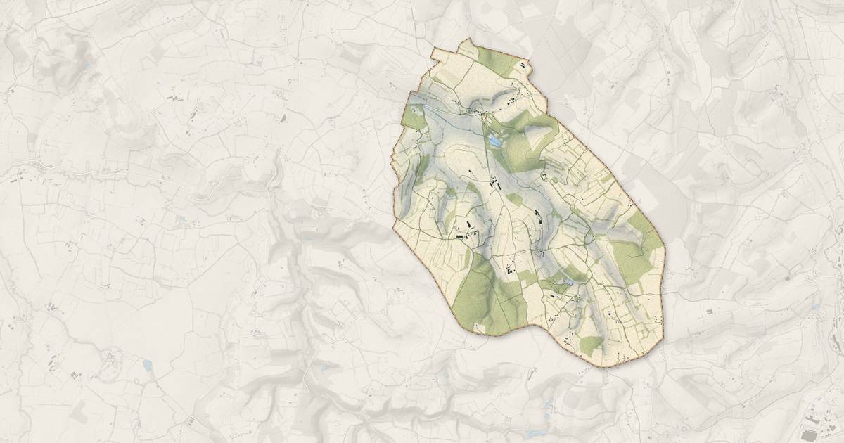 Portrait cartographique de Ménil-Hubert-en-Exmes : relief, eau, forêts, bâti et voies, calculés à partir des données de l'IGN
