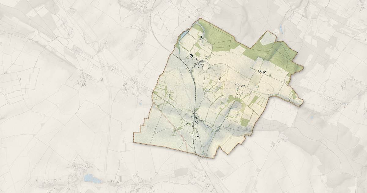 Portrait cartographique de Montabard : relief, eau, forêts, bâti et voies, calculés à partir des données de l'IGN