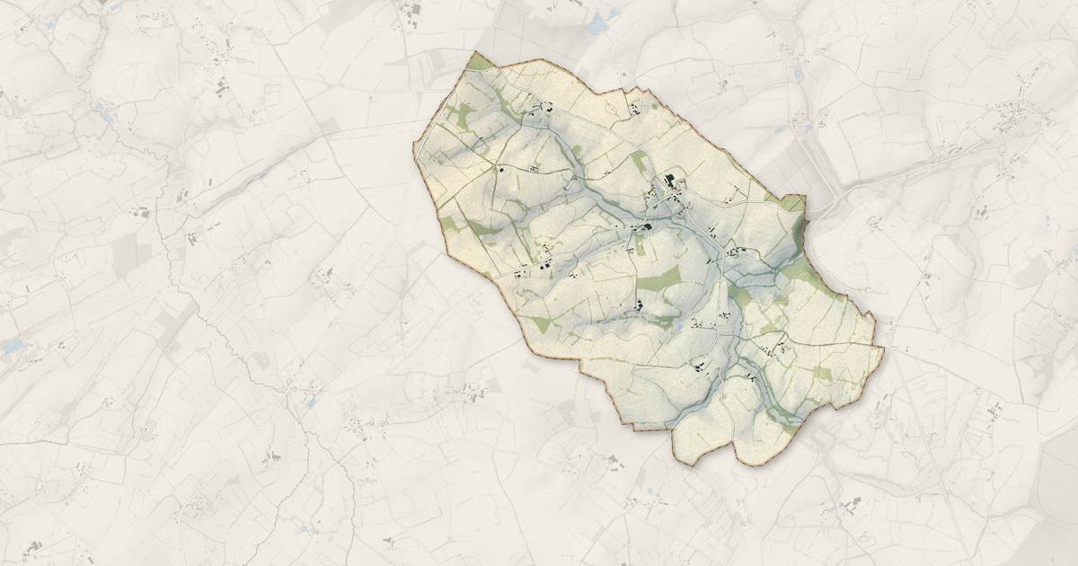 Portrait cartographique de Montreuil-au-Houlme : relief, eau, forêts, bâti et voies, calculés à partir des données de l'IGN