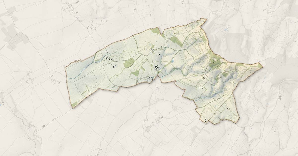 Portrait cartographique de Montreuil-la-Cambe : relief, eau, forêts, bâti et voies, calculés à partir des données de l'IGN