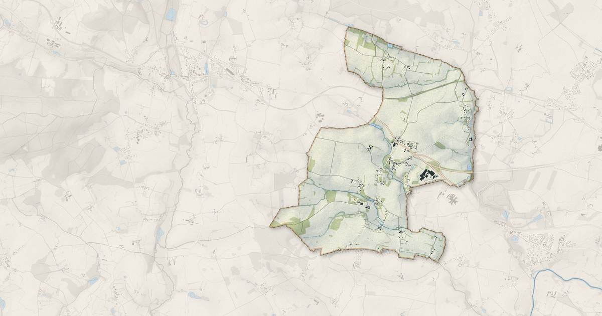 Portrait cartographique de Pacé : relief, eau, forêts, bâti et voies, calculés à partir des données de l'IGN