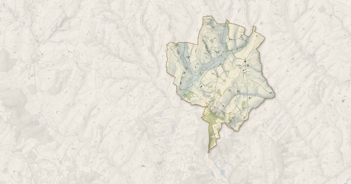 Portrait cartographique de Saint-Cyr-la-Rosière : relief, eau, forêts, bâti et voies, calculés à partir des données de l'IGN