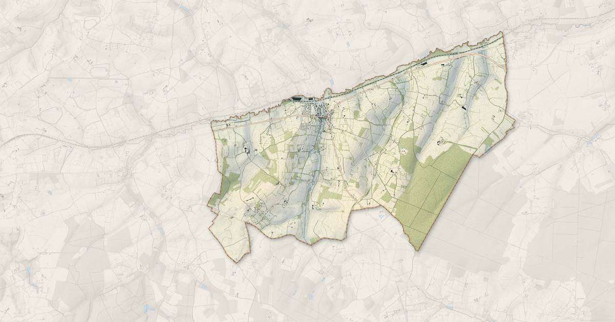Portrait cartographique de Sainte-Gauburge-Sainte-Colombe : relief, eau, forêts, bâti et voies, calculés à partir des données de l'IGN