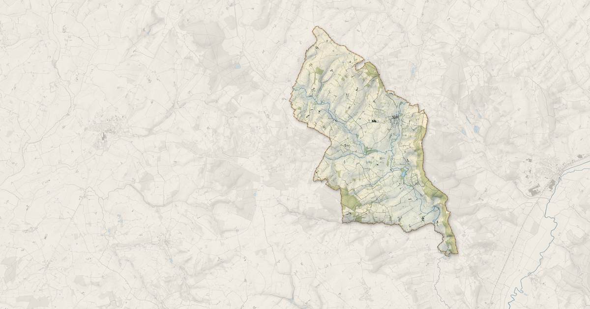 Portrait cartographique de Saint-Germain-de-la-Coudre : relief, eau, forêts, bâti et voies, calculés à partir des données de l'IGN